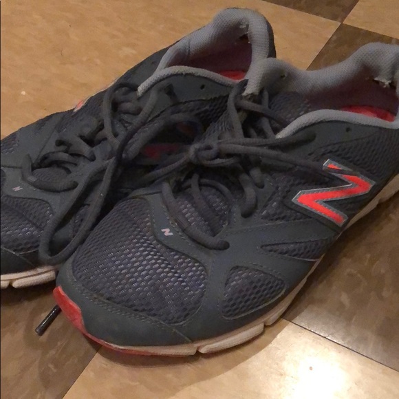 New Balance Gray with pink accent Sneakers - Picture 1 of 4
